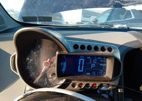 2013 Chevrolet Sonic Ls Auto z USA, uszkodzony, nr VIN 1G1JA5SG9D4167151